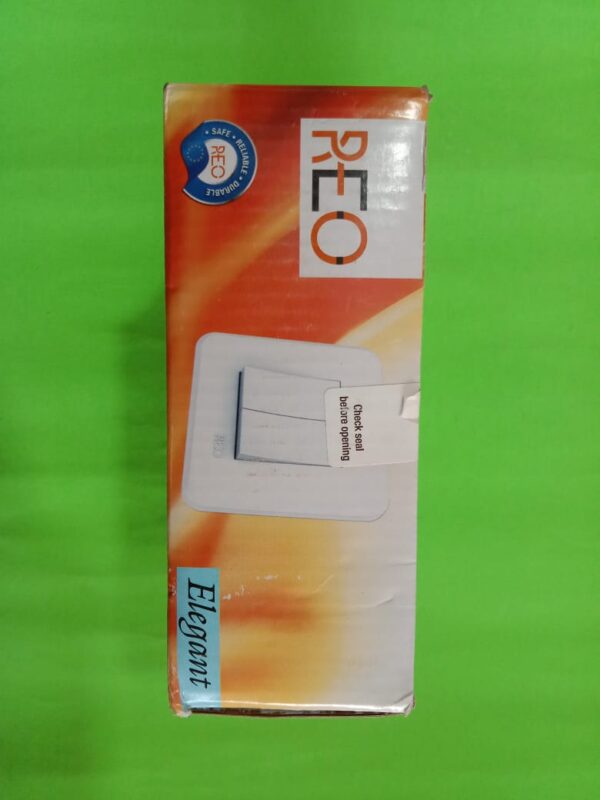 REO Elegant ( 6 AMP) 3 Pin Socket - Image 5
